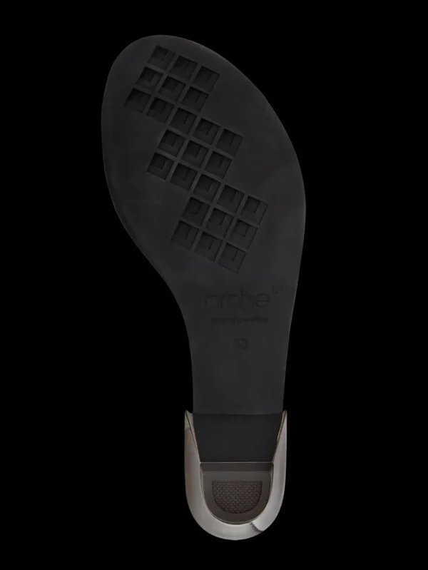 womens_iziako_sandals_sho_4.webp Arche Women's Iziako Sandals Shoes - 3 Available Colors From 35 To 42 -