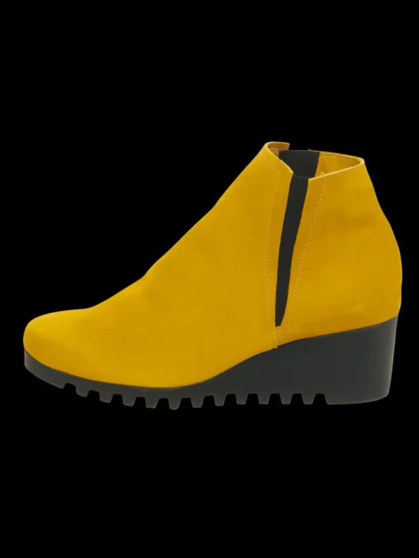 womens_larkya_ankle_boots_1-1.webp Arche Women's Larkya Ankle Boots Shoes - 3 Available Colors From 35 To 42 -