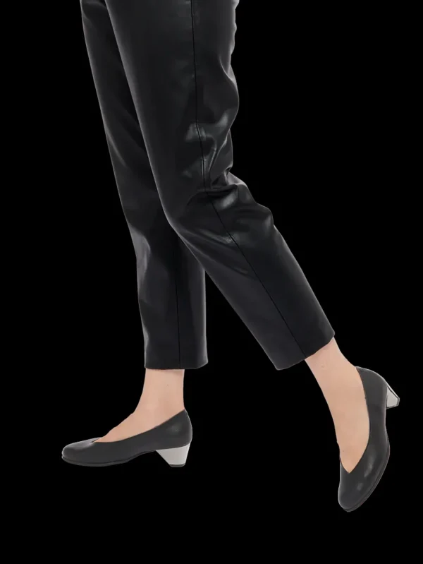 womens_marlly_escarpin_sh_5.webp Arche Women's Marlly Escarpin Shoes - 1 Available Color From 35 To 42 -